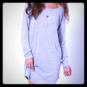 Off shoulder dress M